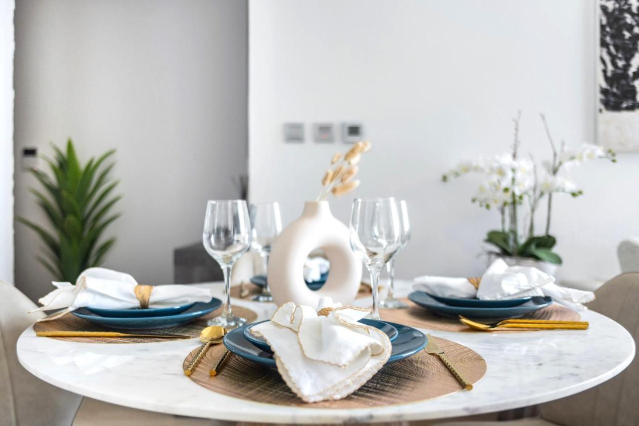 Exquisite 1 Bdr In The Heart Of Marina- One Tower شقة *